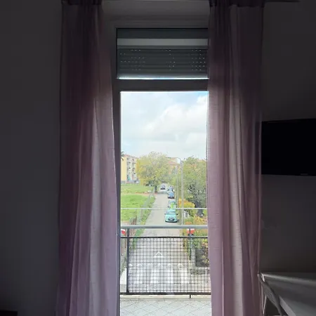 Easyrooms One 3*