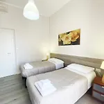 Vendégház Easyrooms One Parma
