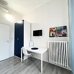 Easyrooms One Парма