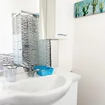 Easyrooms One Гостевой дом 3*