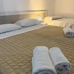 Easyrooms One Гостевой дом Парма