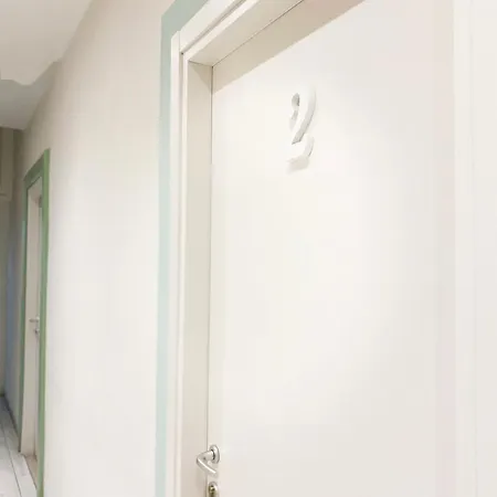 Easyrooms One Guest house *