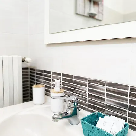 Easyrooms One Гостевой дом