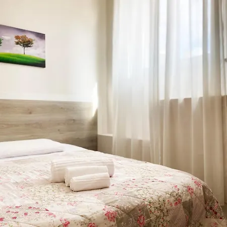 Easyrooms One Penzion 3*