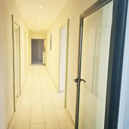 Easyrooms One Penzion Parma