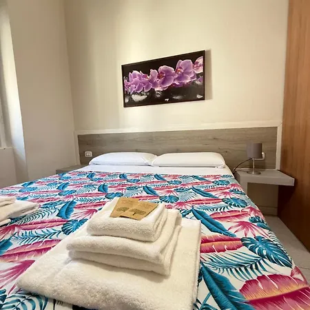 Easyrooms One Vendégház