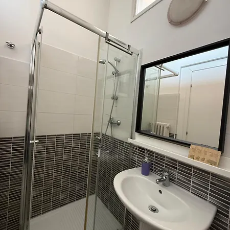 Easyrooms One Guest house Parma