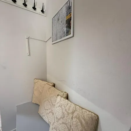 Penzion Easyrooms One Parma