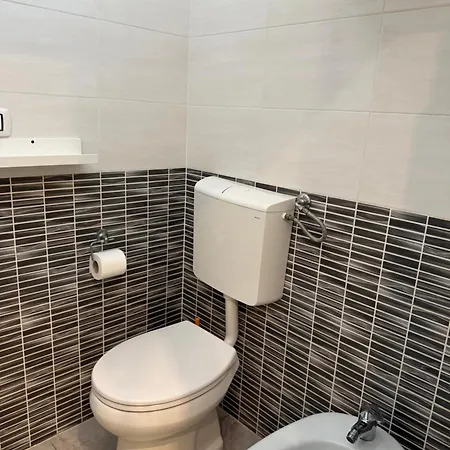 Easyrooms One 3*