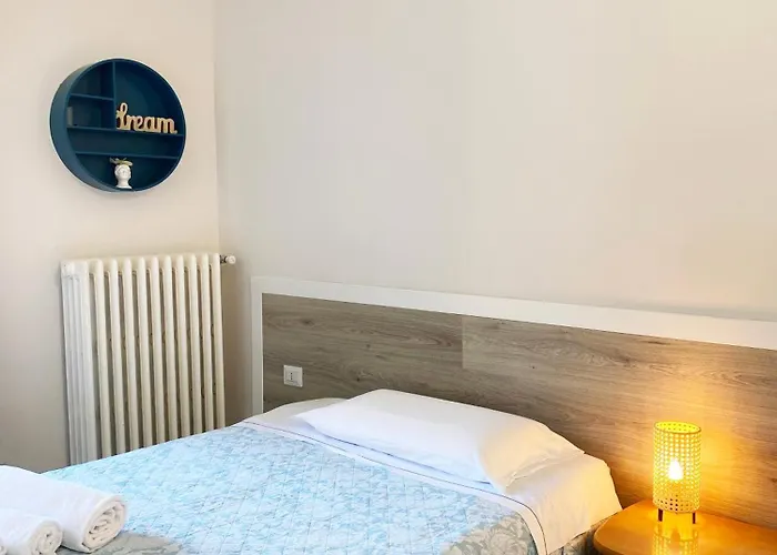 Easyrooms One Maison d'hôtes